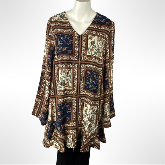 Lulus mini dress bohemian patterned long bell sleeve ruffle hem - Picture 1 of 8